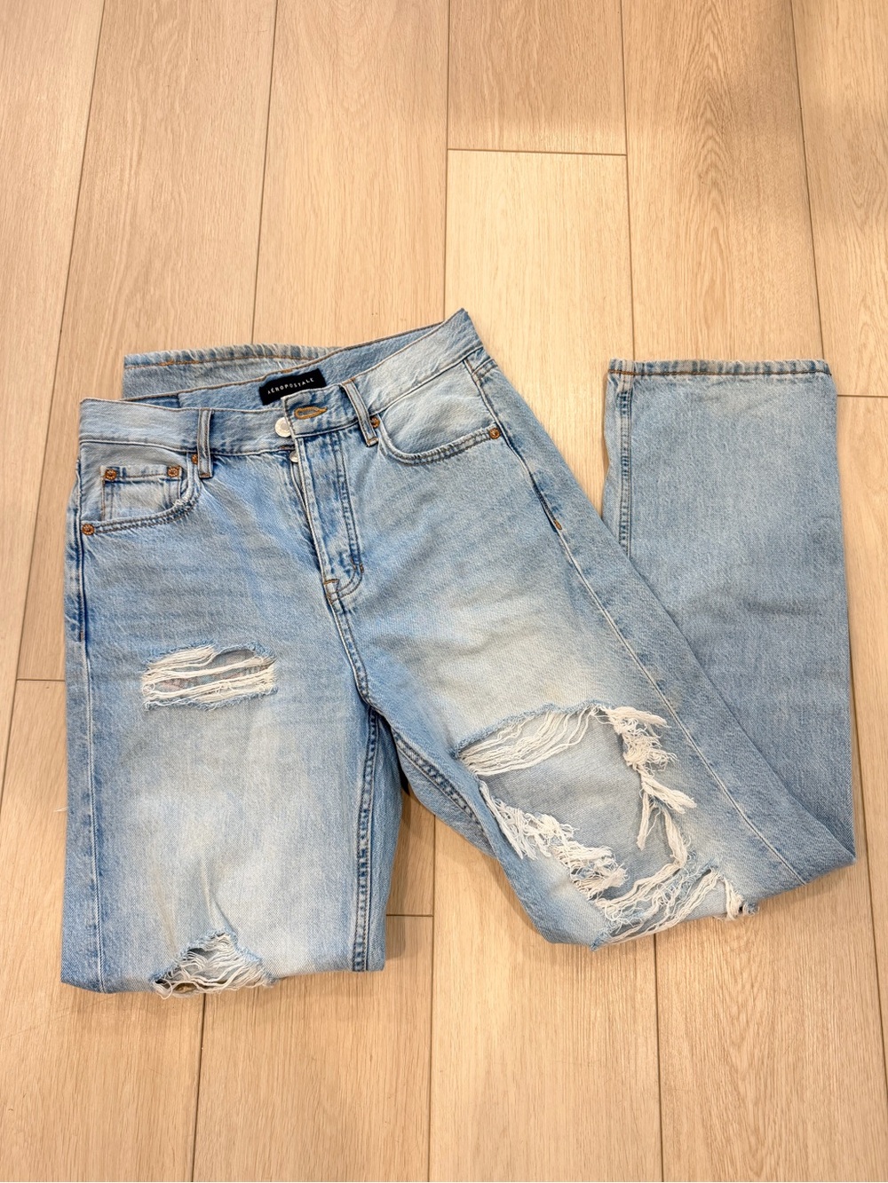 Aeropostale Light Blue Distressed Straight Jeans